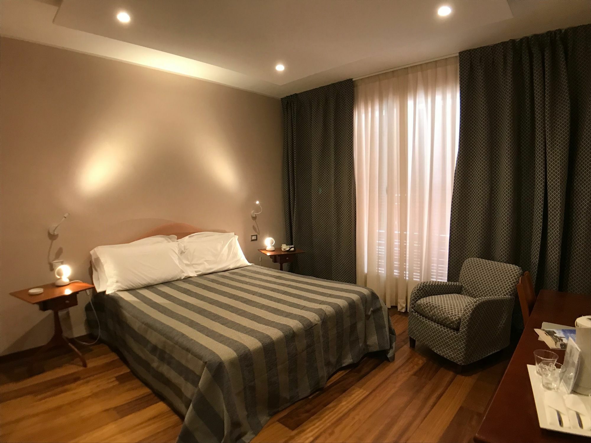 Locanda Dell'Angelo Luni Exteriér fotografie